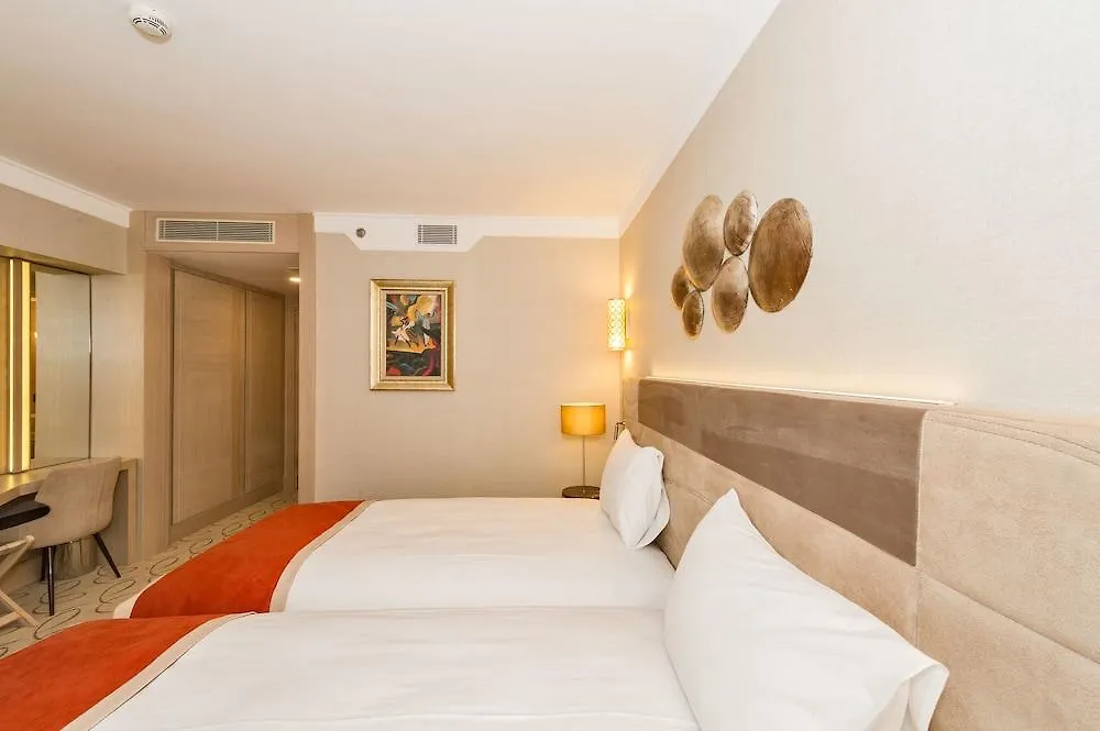 ****  Mare Park Hotel & Spa Стамбул Турция