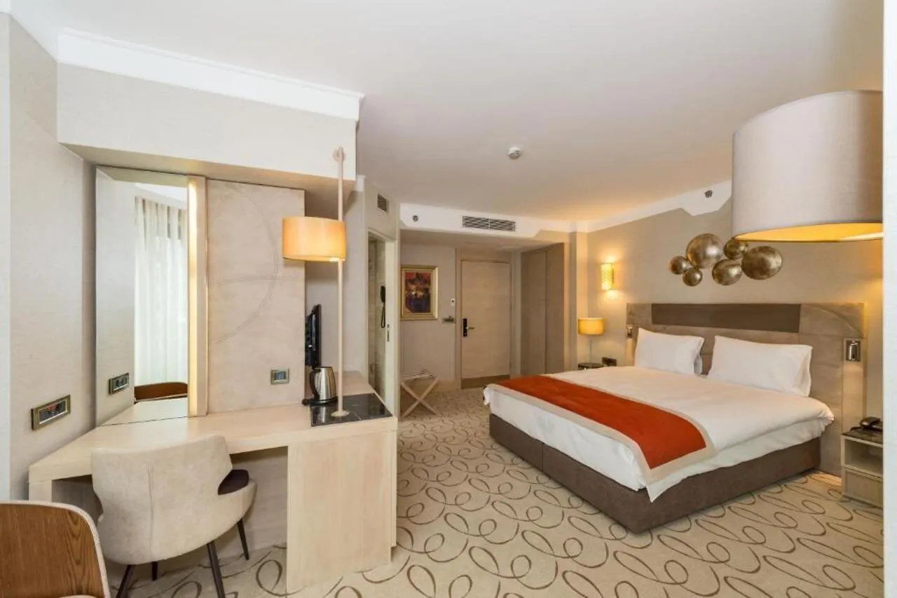 Mare Park Hotel & Spa Стамбул 4*,